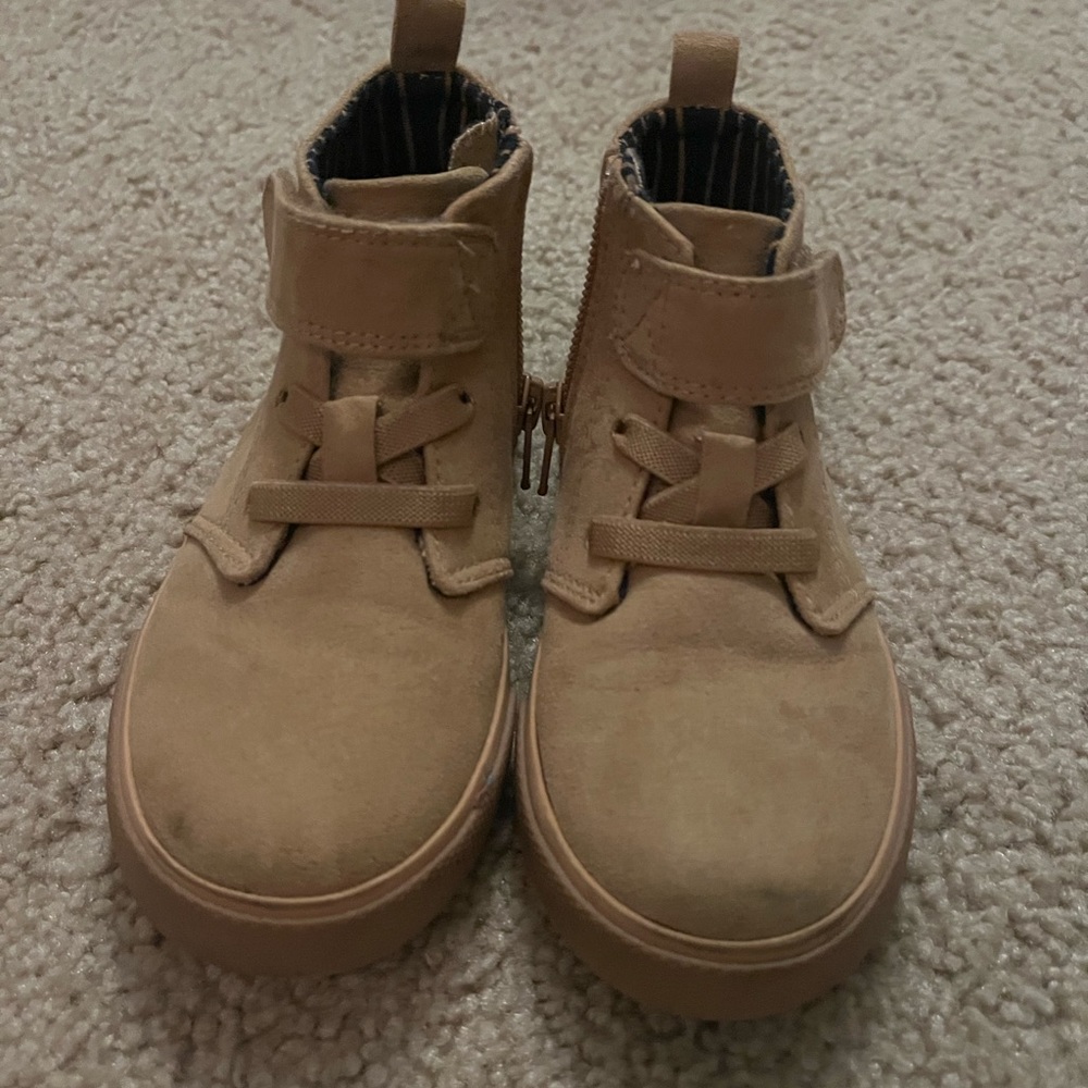 Boys cat and jack boots
